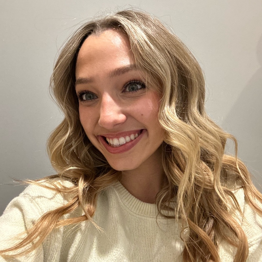 Meet your Posher, Talia